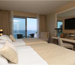 Charisma Deluxe Hotel Kusadasi