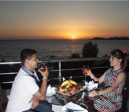 Batihan Beach Resort & Spa