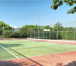 Onura Holiday Village