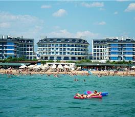 Commodore Elite Suites & Spa