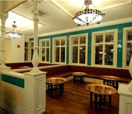 Commodore Elite Suites & Spa