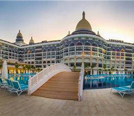 Diamond Premium Hotel & Spa