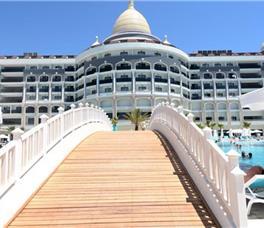 Diamond Premium Hotel & Spa