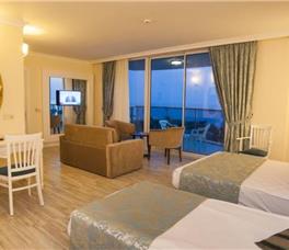 Concordia Celes Beach