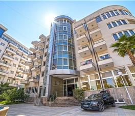 Dolce Vita by Bonita Classic