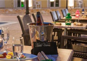 Varres Hotel