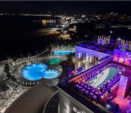 Prestige Resort 