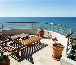 Crystal Sunrise Queen Luxury Resort & Spa