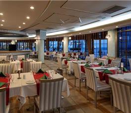 Crystal Sunrise Queen Luxury Resort & Spa