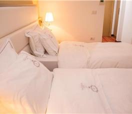 Santa Quaranta Premium Resort 