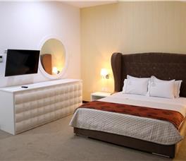 Santa Quaranta Premium Resort 