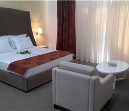 Santa Quaranta Premium Resort 