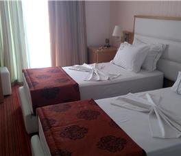 Santa Quaranta Premium Resort 