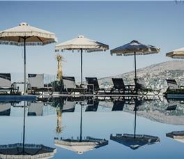 Santa Quaranta Premium Resort 