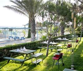 Paloma Oceana Resort