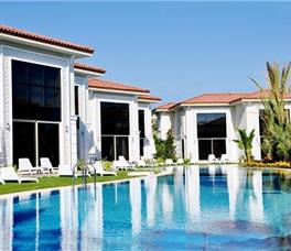 Paloma Oceana Resort