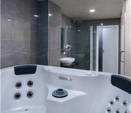 Brilliant Hotel & Spa