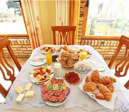 Real Hotel Saranda