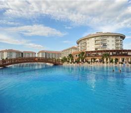 Sea World Resort & Spa