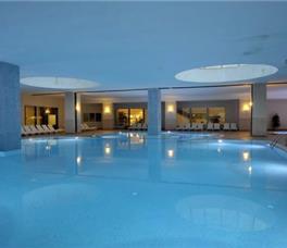 Sea World Resort & Spa