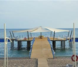 Sea World Resort & Spa