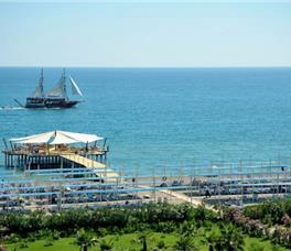 Sea World Resort & Spa