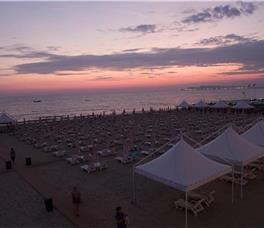 Grand Blue Fafa Resort