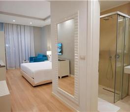 Luxury Hotel Ksamil