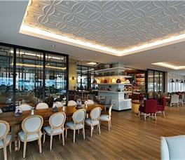 Titanic Beach Resort